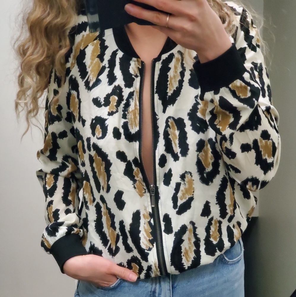Bomber jacket shirt